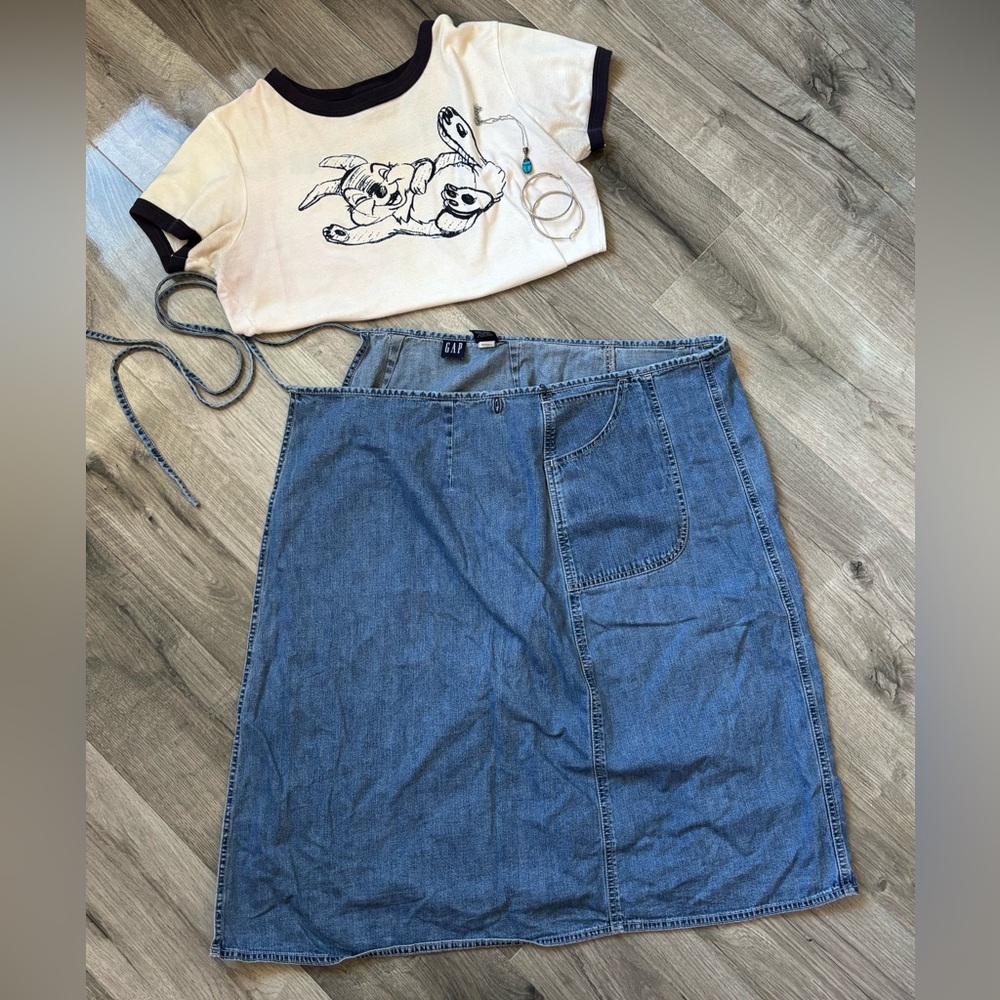 GAP wrap around denim skirt